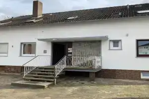 Apartment Ground Floor Laatzen, Hannover