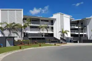 Harbour Cove Hotel, Airlie Beach