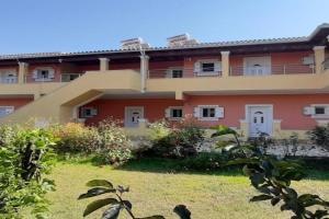 John Apartments, Roda