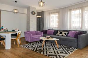 Joy Apartment Burgas center free parking, Bourgas