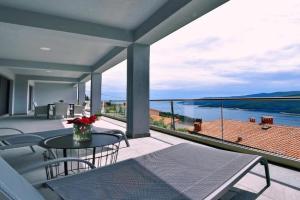 Apartment Vanilla II with beautiful Seaview, Rabac