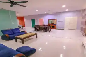 Villa Bonda Langkawi, Pantai Tengah