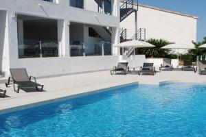 Luxury villa with heated pool for 12 to 14 people, Mijas