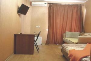 Komnata gostinichnogo tipa, Alchevskih 24 Apartments, Kharkiv