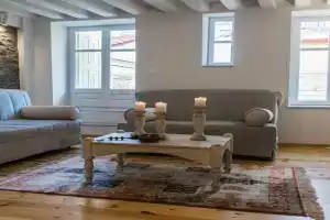 Anthi's House Center, Plomarion