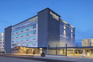 Fairfield Inn and Suites by Marriott Downtown, Saint Louis