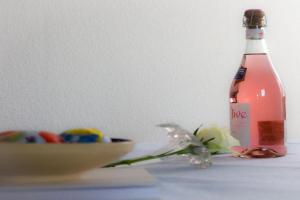 Ferienwohnungen-Neue-Tiefe-Wohnung-Kleiderbuegel Apartments, Burg auf Fehmarn