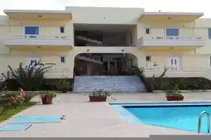 Litinas Apartments with pool, Platanias