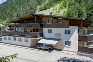 Appartements Laura Apartments, Mayrhofen
