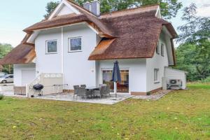 Reetdachhaus Waldidylle Guest house, Ahlbeck