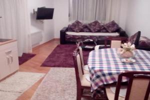 FEEL LIKE HOME Apartments, Vrnyachka Banya