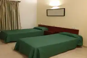 HOSTAL MARACAIBO Guest house, Cala Mayor