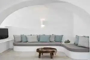 VOTSALO - Semi Based Studio with Indoor Garden - Part Of White Dunes Luxury Boutique Hotel, Santa Maria