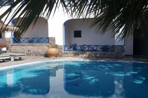 DARZENTA ATHINA APARTMENTS, Perissa