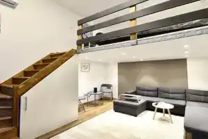 Cute gallery apartment close to the Basilica, Queen, Budapest