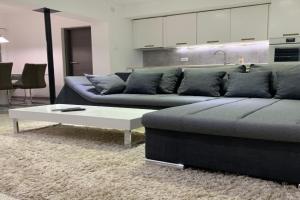 GREEN APARTMENT BY ALEX RAFAEL, Zagreb
