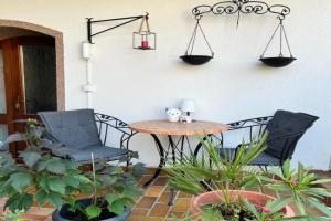 Ferienwohnung "Im Gässel" Apartments, Neustadt an der Weinstrasse