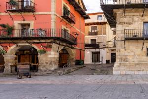 Housingleón - Albergue Turístico Nama Hostel, Leon