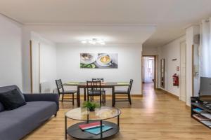 Apartamento junto al Guggenheim con parking gratuito, Bilbao