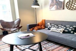 Spacious 2BR&2BA Med Center APT, Free parking&shuttle Apartments, Houston