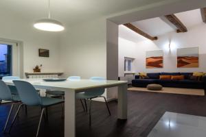 Arela Apartments, Verona