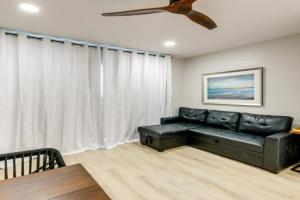 Corpus Christi Surfside Suite with Beach Access! Apartments, Corpus Christi