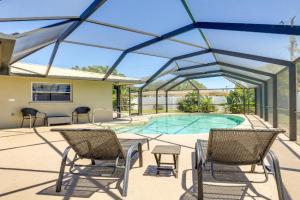 Sarasota House with Private Pool - 4 Mi to Beach!, Sarasota