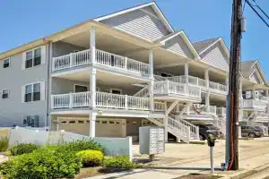 Condo with Deck Walk to Beach and Convention Center! Apartments, Wildwood