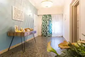 Hidden Paradise Apartments, Athens