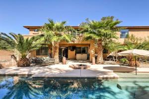 Stunning Pool and Patio Spacious Oasis! Guest house, Chandler