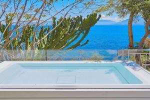 Casa Mamà private access to sea, Santa Flavia