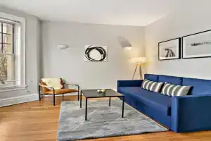 Cool 2BR Apartment close to Fun City - Grace 2, Chicago