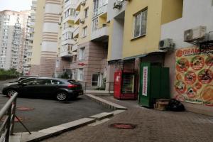 Mini Smart s otdelnym vhodom vozle Posolstva Ameriki SShA i NMAPO im Shupika Mini Smart apartment near the Embassy of USA and NMAPO, Kiev