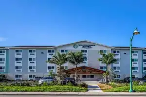 WoodSpring Suites West, Naples