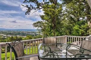 Upscale Home on Missionary Ridge! Guest house, Chattanooga