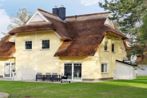 Reetdachhaus 22 Auf Usedom Guest house, Ahlbeck