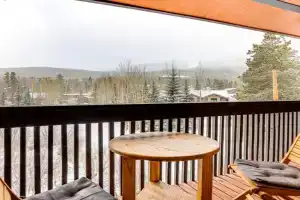 Ski and Relax Fireside Gem with Resort Perks!, Frisco