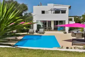 Villa LUMI-Oleanda 8 Pers am Yachthafen Cala d' Or, Cala d'Or