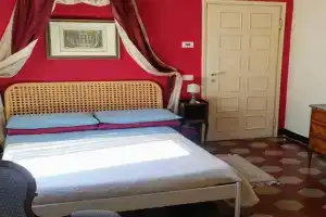 Cozy apartment in Palazzo Malaspina, Piacenza