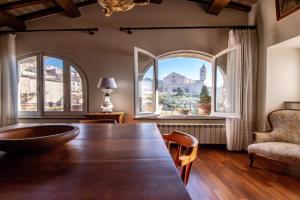 Casa Spagnoli, Assisi