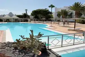 Loft Diamond with Pool Apartments, Costa Teguise
