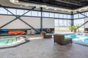 Wingate by Wyndham West Hotel, Ottawa