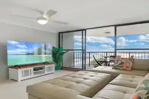 Chiswell Place Unit 7 31 Warne Tce Apartments, Caloundra
