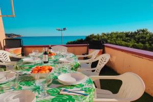 Apartamento con jardín a 11 metros de la playa. CG., Palamos