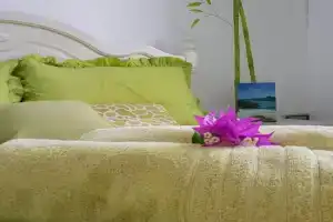 The Octagon - Family Apparts - Wing B - A cozy place to stay, start and end your holidays Apartments, Mahebourg