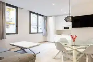 Modern and bright studio - Center, Malaga