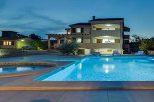 Villa Zlatni dvori ZadarVillas, Razanac