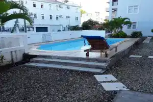 Spacious Apartment in with Shared Pool, Flic-en-Flac