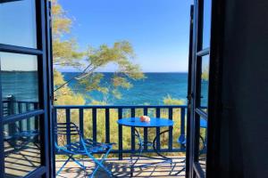 Cavos Studio by the sea, Drios