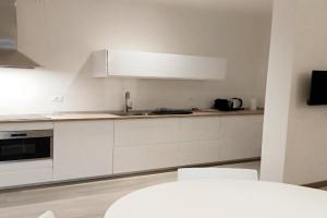 Via Poma Apartments&Rooms, Verona